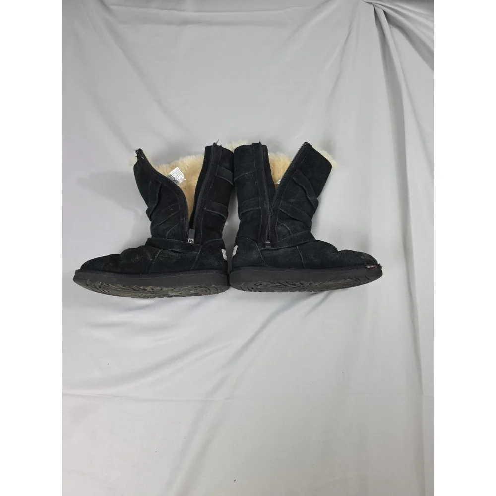 Girls Uggs Australia ~ Maddi Black  Buckle /Zip Boots ~ Big Kids Size 2 EU: 32